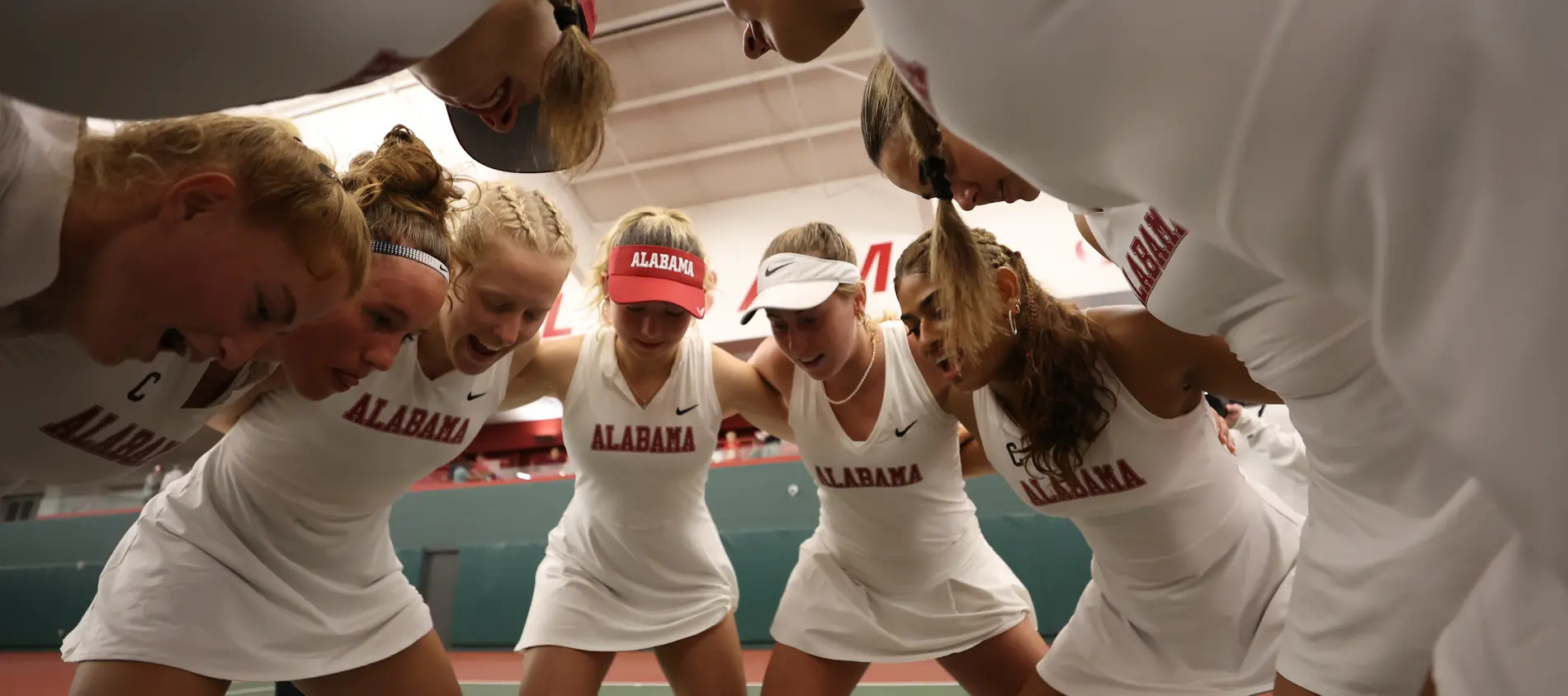 Womens Tennis Huddle